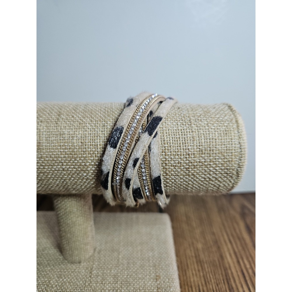 Boho Leopard Print Faux Fur Wrap Bracelet Magnetic Rhinestone Cuff Bangle